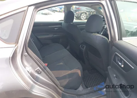 2015 Nissan Altima 2.5 Sv z USA, uszkodzony, nr VIN 1N4AL3AP3FC487507